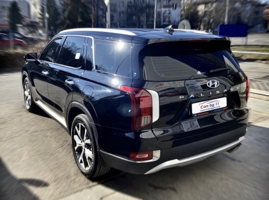 Hyundai Palisade 2021 — заден изглед
