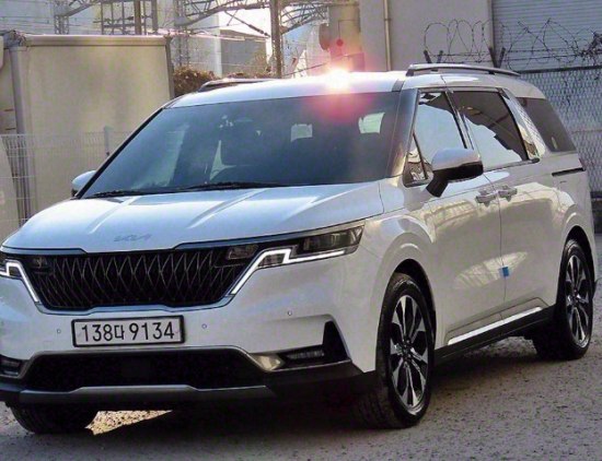Kia Carnival 2023